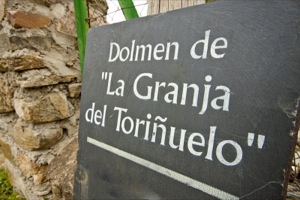 B_DOLMEN_TORIN╠âUELO_06